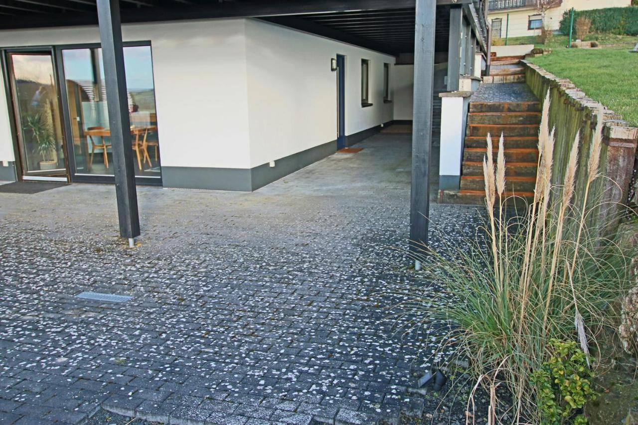 Hunsrueck Valley View Apartment With Cedar Sauna Bruschied Εξωτερικό φωτογραφία